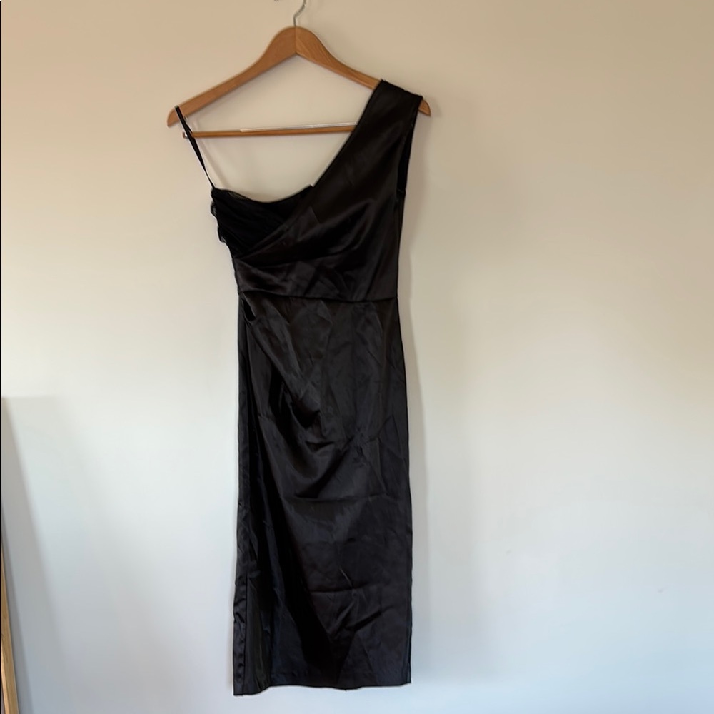 Stop Staring Black One-Shoulder Satin Dress